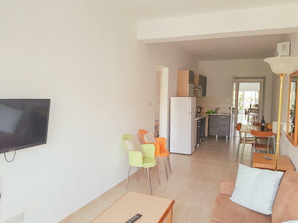 Paphos Apartments المظهر الخارجي الصورة